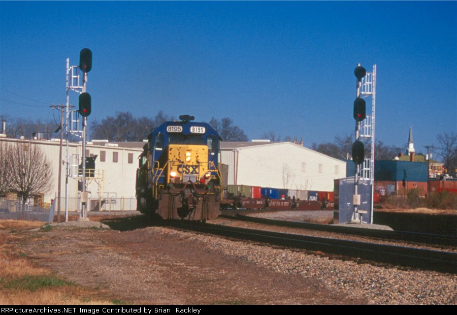 CSX 8195